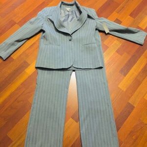 New sz 12  Kim Rogers 2pc Suit